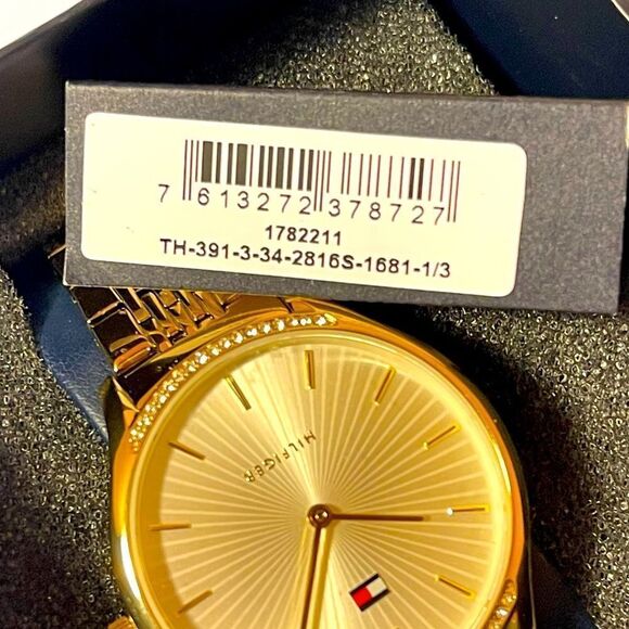 Tommy hilfiger silver Dial Women's Bracelet Wrist Watch Water Resistance Quartz - Picture 7 of 10